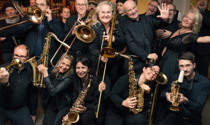tabtuwab - Swing und Jazz Big Band @ Intakt Musikbühne